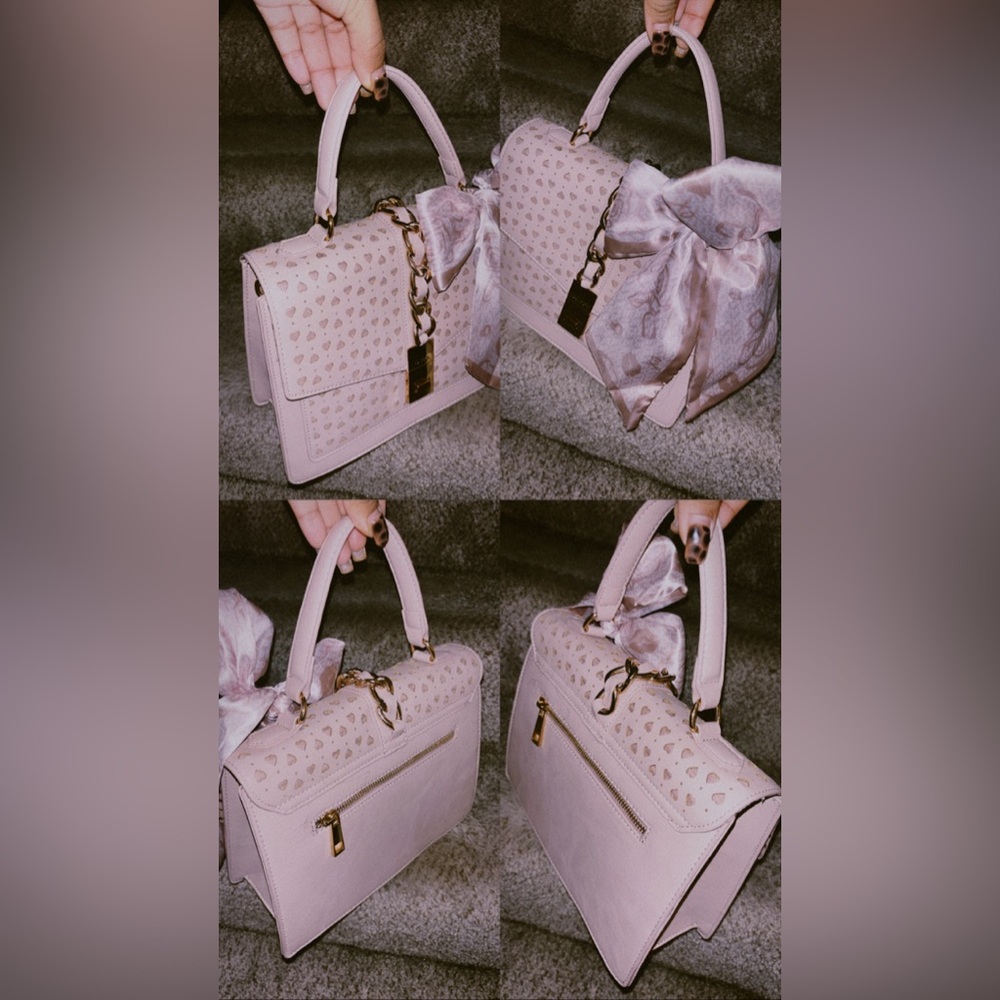 Elegant Pink ALDO Handbag🎀